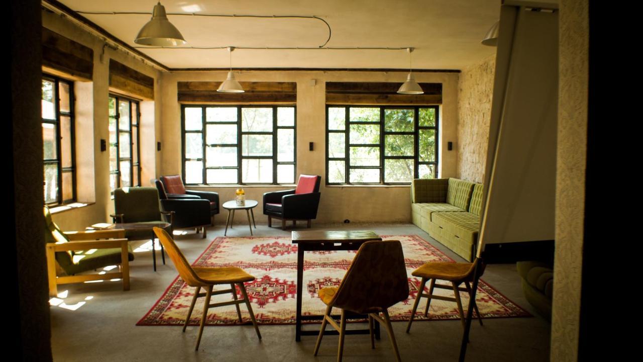 Appartement Sárgarigó Élményház à Szeged Extérieur photo